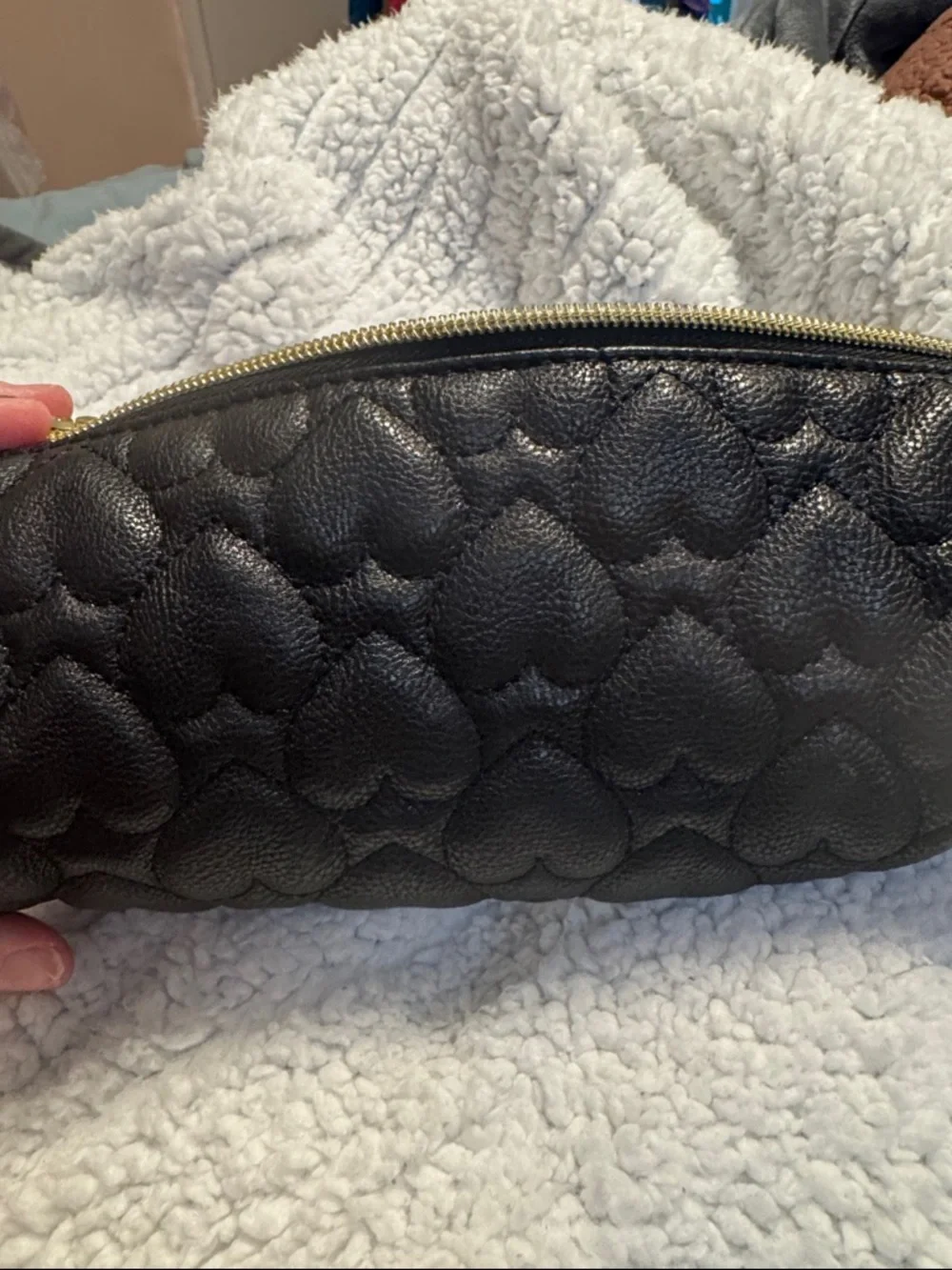 Betsey Johnson Black Quilted Heart Cosmetic Pouch with Wrist Strap - Picture 5 of 9